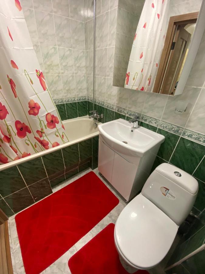 Квартира С Раздельными Комнатами, Левый Берег, Пр Правды, Ул Калиновая Dnipro Luaran gambar