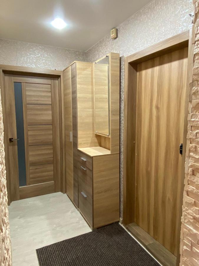 Квартира С Раздельными Комнатами, Левый Берег, Пр Правды, Ул Калиновая Dnipro Luaran gambar